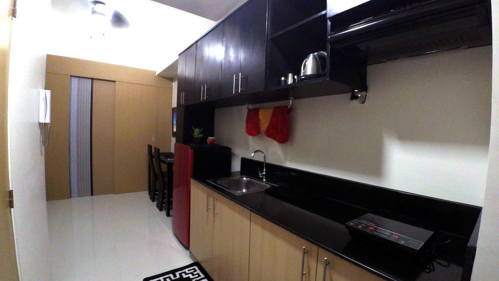 Suite 16 Tagaytay City Esterno foto